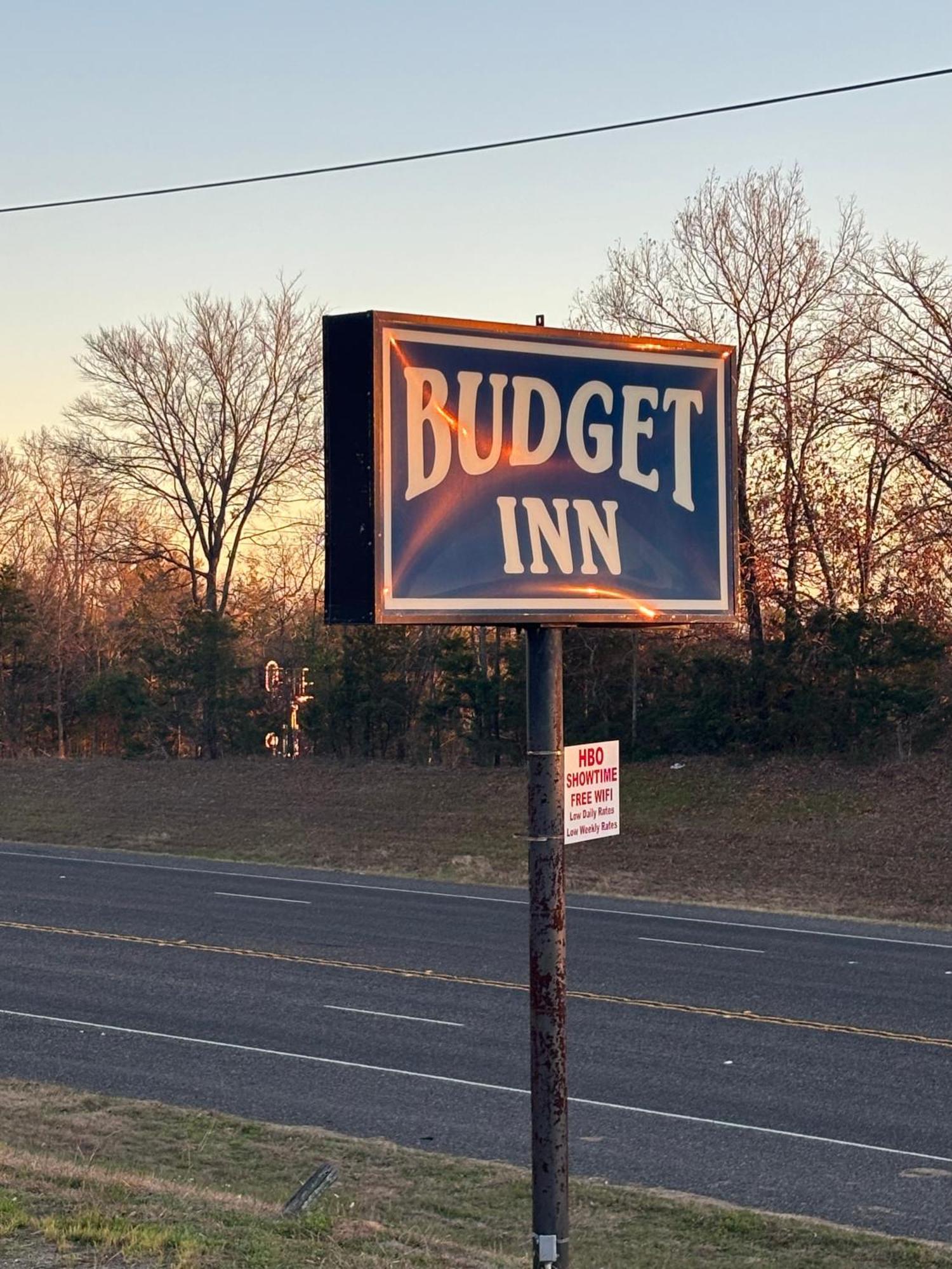 Budget Inn Of Mineola Exterior photo